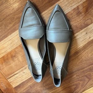 Vince Camuto Leather pointy toe loafer flats